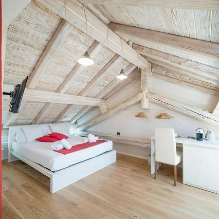 Domo Pro Vois Hotel Orosei Kültér fotó