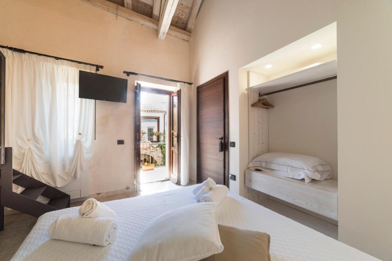 Domo Pro Vois Hotel Orosei Kültér fotó
